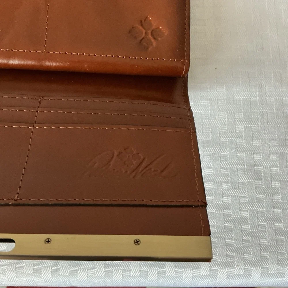 Embossed Floral Leather Wallet - Brown